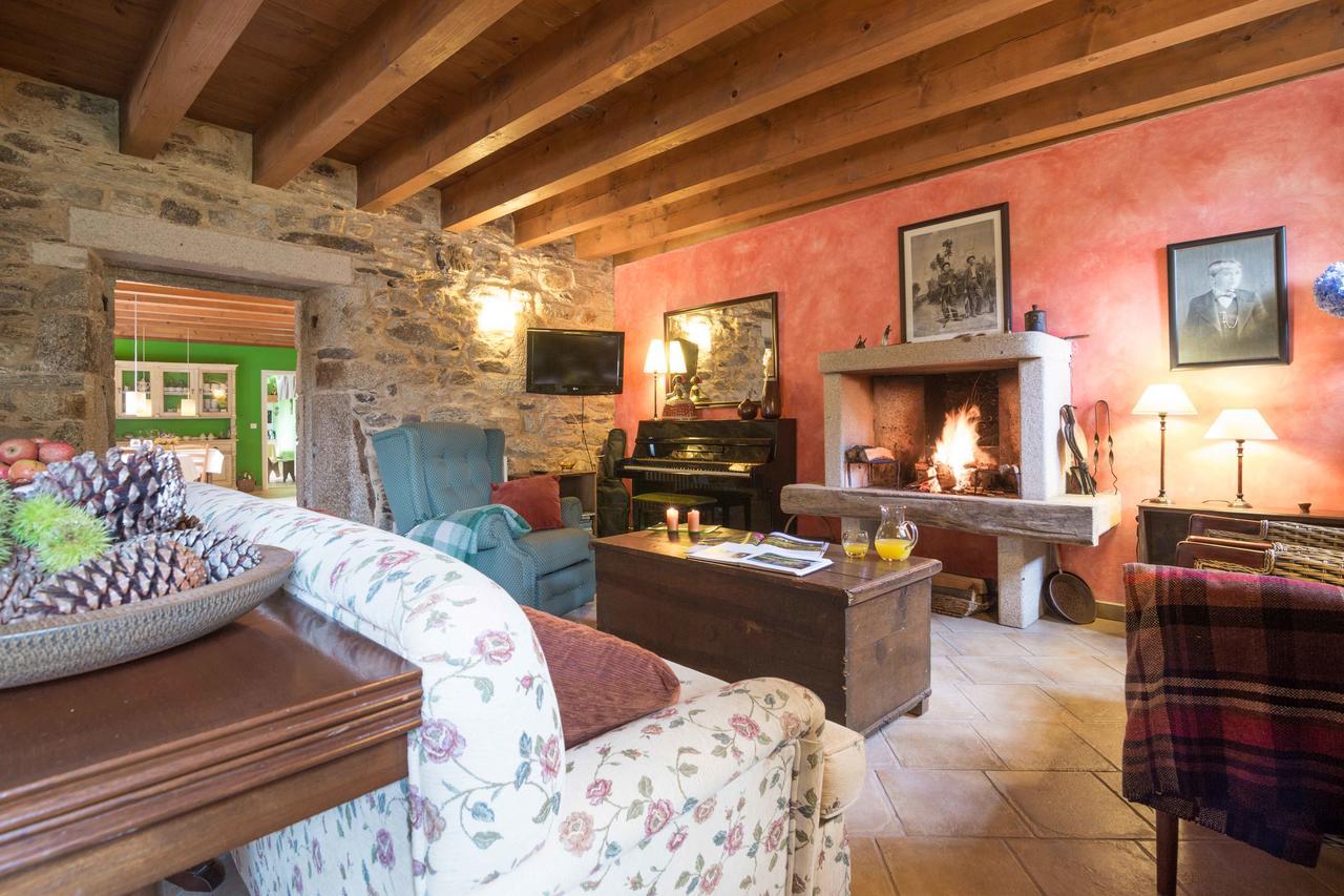 Casa Rural Grana Da Acea Monfero Kültér fotó